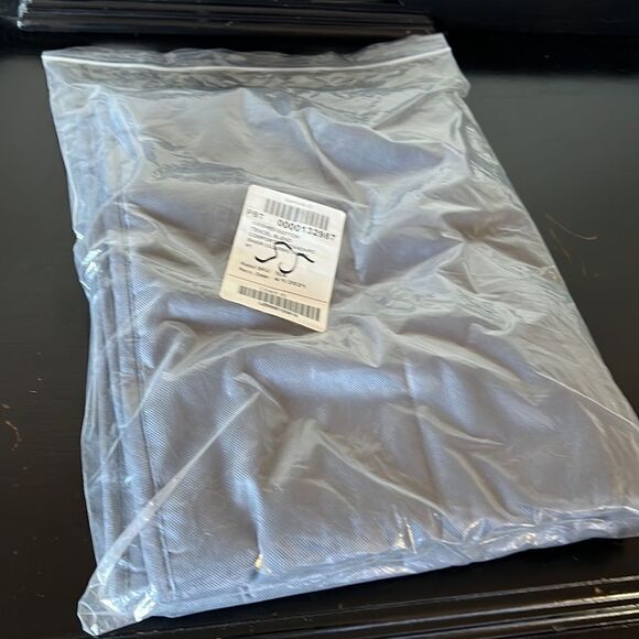 Pottery Barn Washed Cotton Tencel Blend Standard Shams - Picture 9 of 9